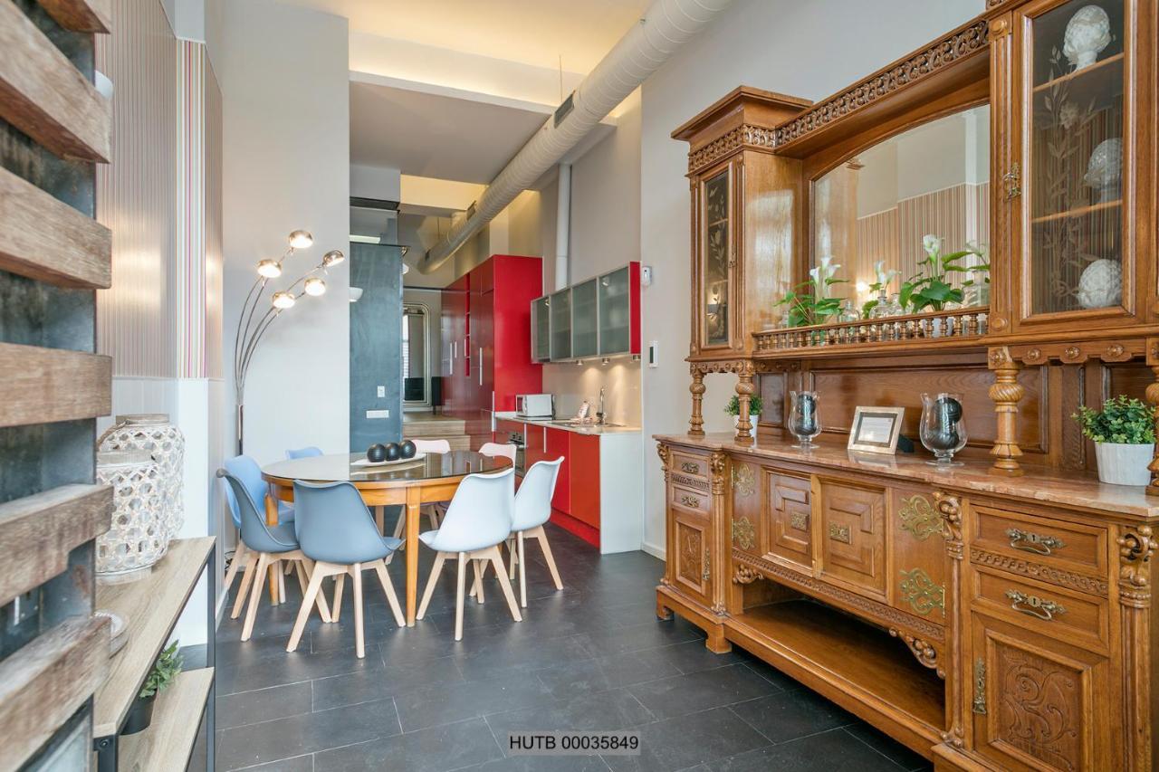 Apartamento Alcam Les Corts Barcelona Exterior foto