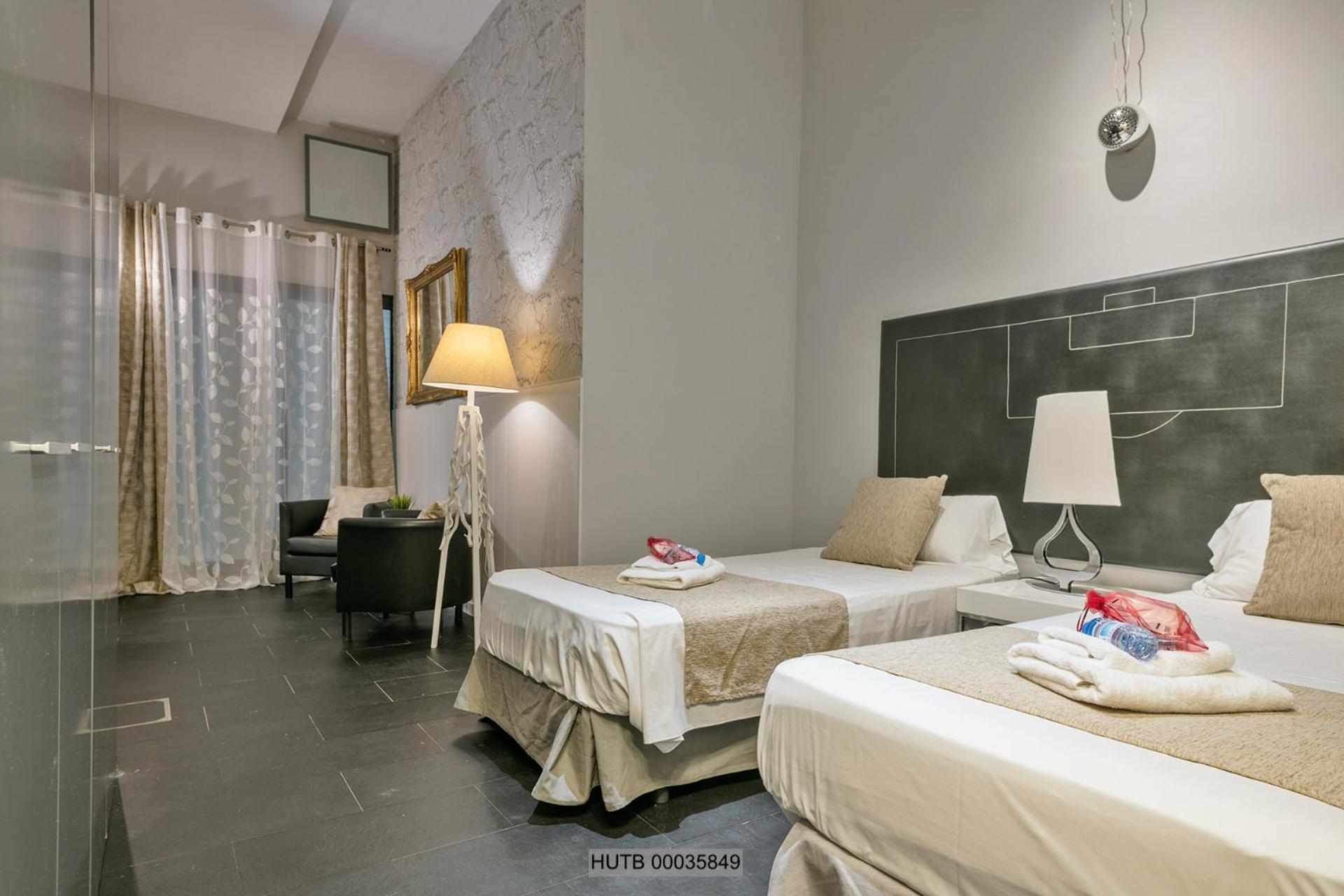 Apartamento Alcam Les Corts Barcelona Exterior foto